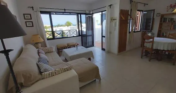 Apt Casa Mamen Spacious With Sea Views联系方式