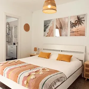 Paraiso Iii - Pool & Sea View - Good Wifi- Loma Apartment