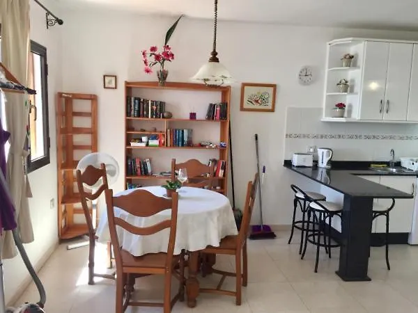Apt Casa Mamen Spacious With Sea Views Puerto del Carmen